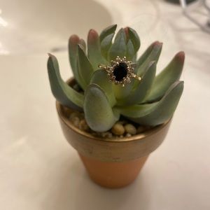 Natural blue and white sapphire ring